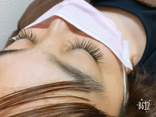 マツエク・マツパ 🌼 momoの眉毛・アイブロウイメージ