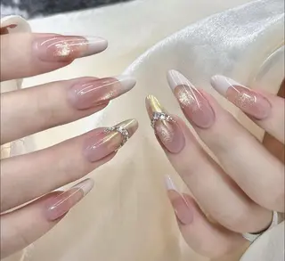 ネイル Pure&Rich Nailのネイルデザイン