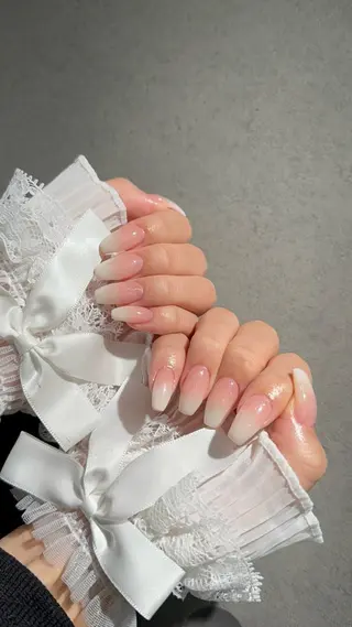 ネイル I-nailロング /ワンホン/キラキラのネイルデザイン