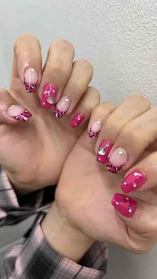 ネイル Queen所属・伊藤 梨恋のネイルデザイン