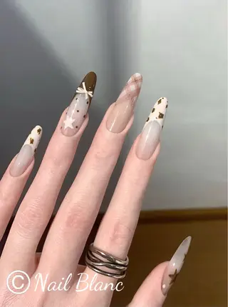 ネイル Kurehashi Yui🧸のネイルデザイン
