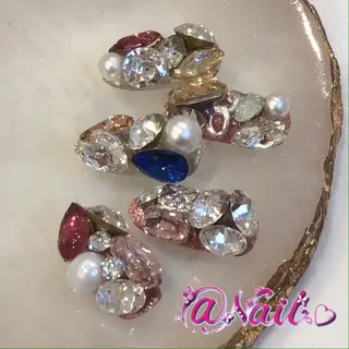 ネイル 小尾 栞のネイルデザイン