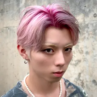 カラー ウルフ/レイヤー/ ブリーチカラーのヘアスタイル
