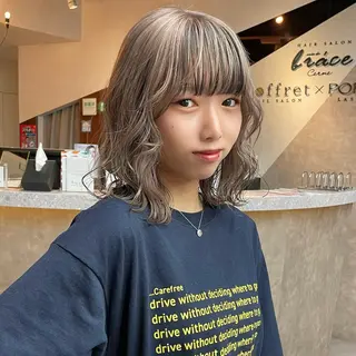 ショート カラー 透明感/ベージュ/ 艶髪/ボブ🫧門脇由のヘアスタイル