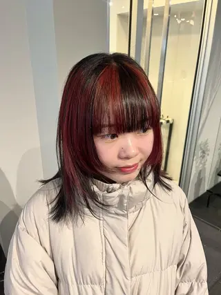 ミディアム カラー 桃果 momokaのヘアスタイル