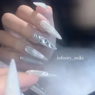 ネイル Infinity _mikiのネイルデザイン