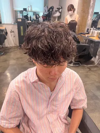 ミディアム パーマ メンズ 横浜駅メンズパーマ師 🌀岩﨑弘成🌀のヘアスタイル