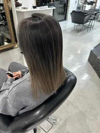 ミディアム 岡崎/レイヤーカット ／縮毛矯正/美髪のヘアスタイル