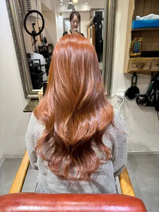 ロング N ACHANのヘアスタイル