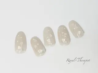 ネイル 【尾下】 ロイヤル•セラピストのネイルデザイン