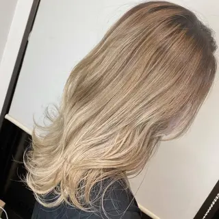 ミディアム カラー ブリーチカラー🫧 森　凪沙のヘアスタイル