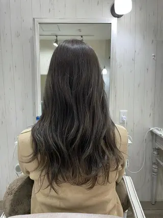 ロング ネモトメイナ🌿 今月末で退職しますのヘアスタイル
