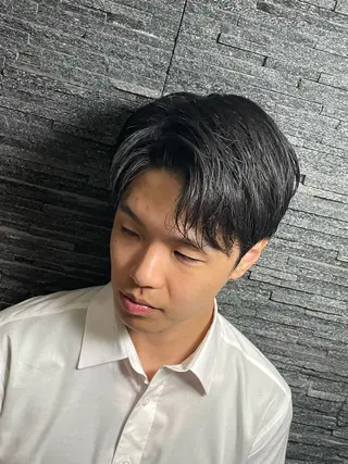 ミディアム メンズ 西脇 杏奈のヘアスタイル