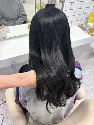 ロング LOMARLIE / yunaのヘアスタイル