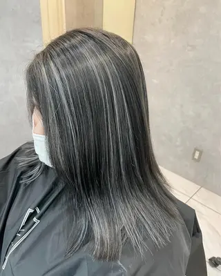 カラー SALOWIN栄 高須大貴のヘアスタイル