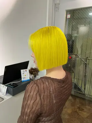 ショート カラー ハイトーン&髪質改善 &韓国エクステ🤎のヘアスタイル
