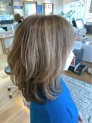 ミディアム カラー パーマ ヘアアレンジ トップスタイリスト 💙藤原 純のヘアスタイル