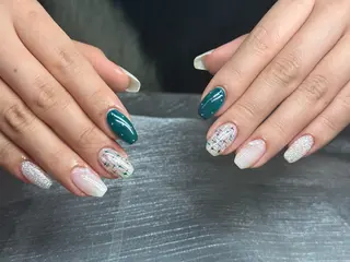 ネイル メイ 💅のネイルデザイン