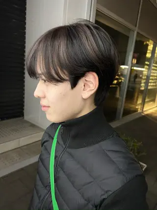 ショート カラー hinano ヒナノのヘアスタイル