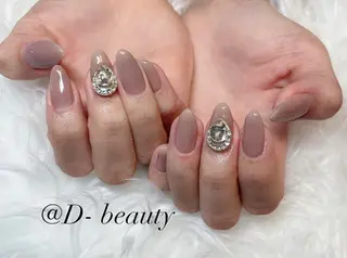 ネイル D-BEAUTY Nailsalonのネイルデザイン