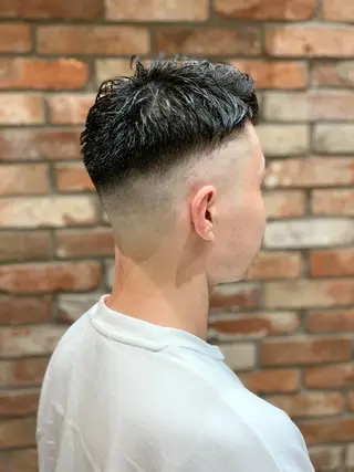 ショート パーマ メンズ 田中 千恩のヘアスタイル