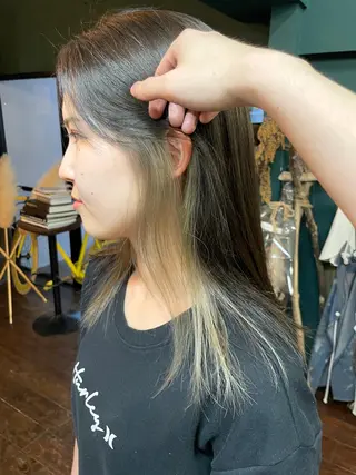 セミロング vivre libreのヘアスタイル
