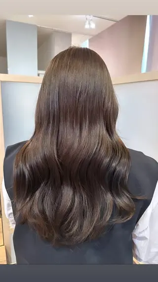 ロング カラー ヘアアレンジ REONA🪽✨薬院 レイヤーカット🫧のヘアスタイル