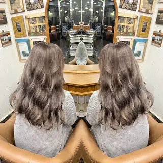ロング カラー ハイライト/レイヤー /ハイトーン/AOIのヘアスタイル
