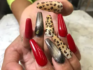 ネイル アクア ライズのネイルデザイン