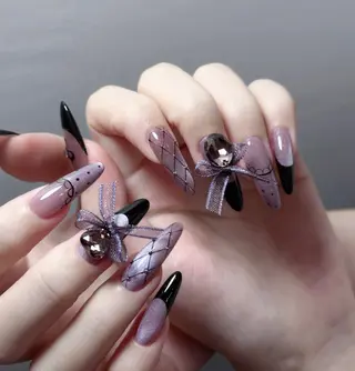 カラー  Nail 秋(アキ)のネイルデザイン