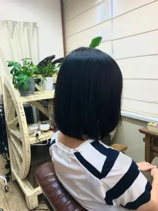 ショート 髪質改善個室サロン' 白髪ぼかし・縮毛矯正のヘアスタイル