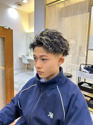 パーマ メンズ 相模大野メンズ パーマ 仁翔のヘアスタイル