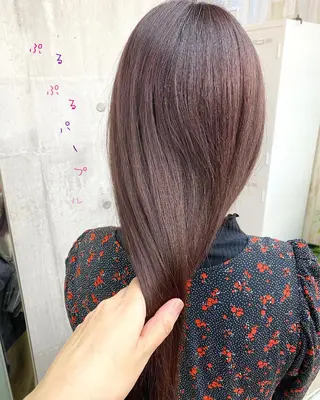 ロング カラー ☀️透明感color KURO☀️のヘアスタイル
