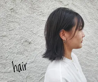 ミディアム カラー 縮毛矯正をしている人 のためのカラーのヘアスタイル