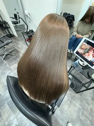 ロング カラー haku【津久野店】 ERIKAのヘアスタイル