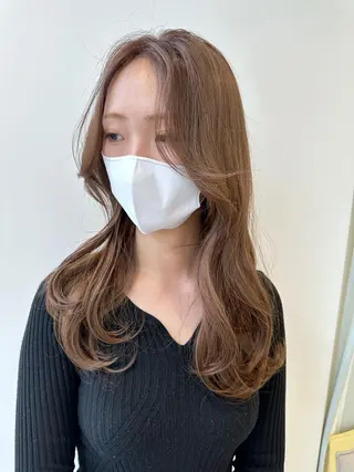 ロング カラー 小顔レイヤー/ ベージュ🤍Rieのヘアスタイル