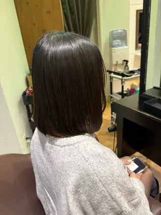 ミディアム 溝口 槙里也のヘアスタイル