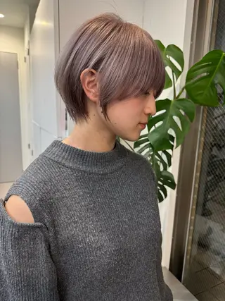 ショート ミルクティーベージュ /ボブ/あげは🎀のヘアスタイル