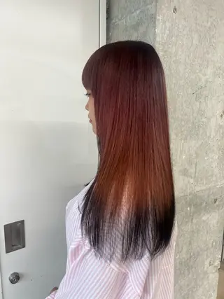 ロング 小長谷 夕菜のヘアスタイル