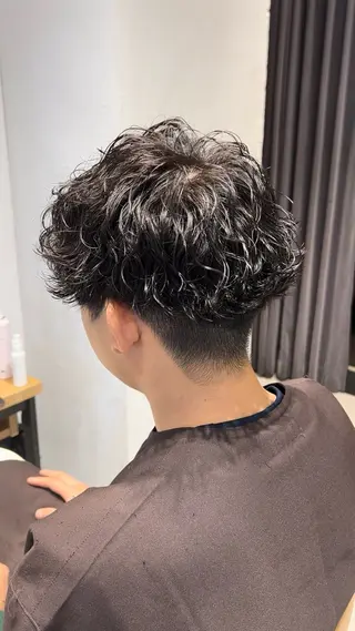 パーマ メンズ メンズパーマは私一択 佐藤有紀のヘアスタイル