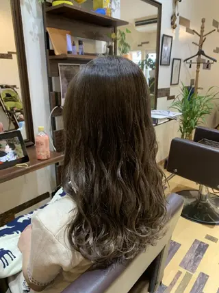 カラー ロング サトウ シューイチのヘアスタイル