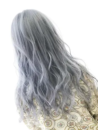 ロング カラー 手塚 亮汰のヘアスタイル