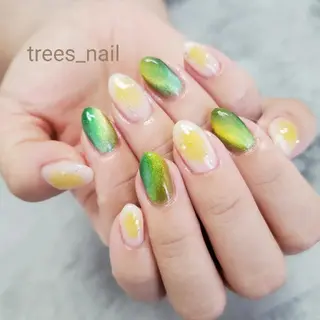 ネイル trees_ nailのネイルデザイン