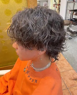 パーマ メンズ プロフィールを ご覧くださいのヘアスタイル