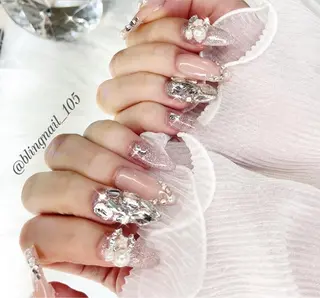 ネイル 23時まで❤︎韓国、 ワンホンネイルのネイルデザイン