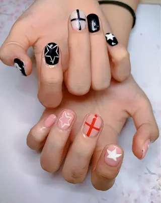 ネイル miu miuのネイルデザイン