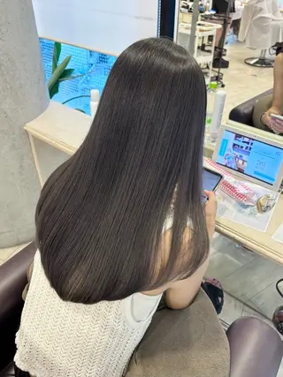 ロング カラー サソウ ユリエ🥥のヘアスタイル