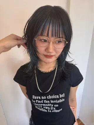 ミディアム ANs. YUIのヘアスタイル