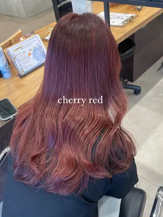 ロング カラー 佐藤 由依/水光カラーのヘアスタイル