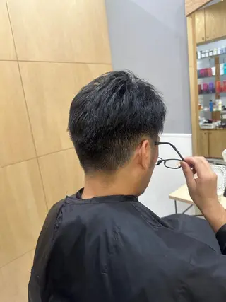 ミディアム miloc MOMOKAのヘアスタイル
